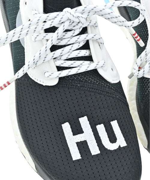 adidas รองเท้าผ้าใบ