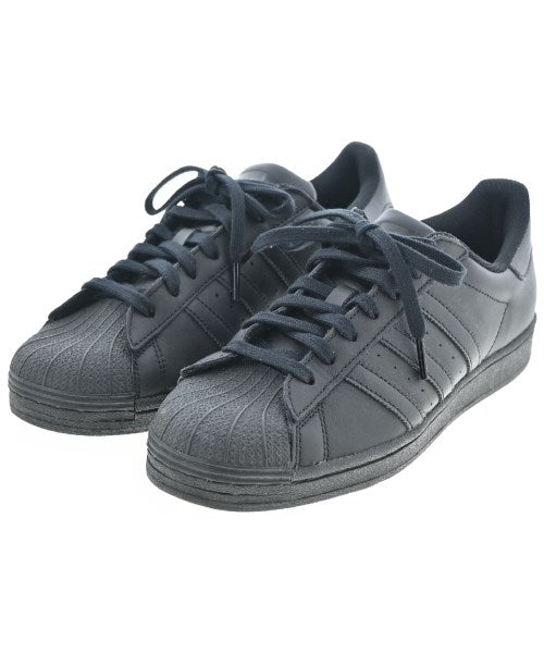 adidas รองเท้าผ้าใบ