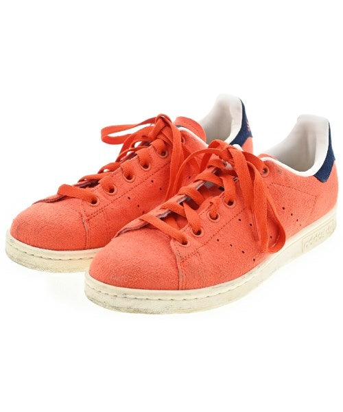 adidas รองเท้าผ้าใบ
