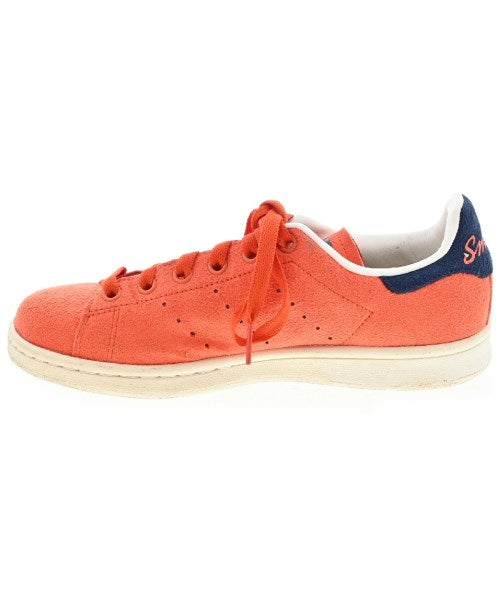 adidas รองเท้าผ้าใบ