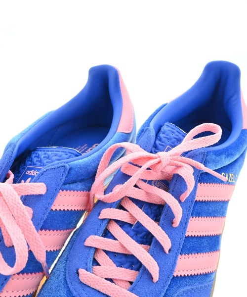 adidas รองเท้าผ้าใบ