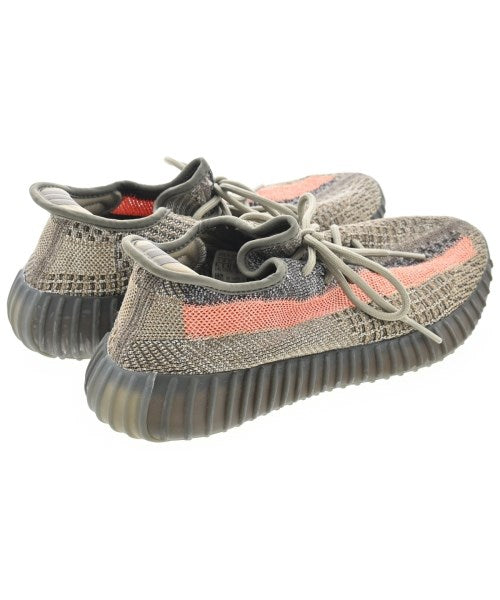 adidas รองเท้าผ้าใบ