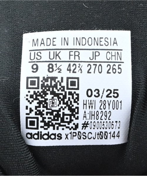 adidas รองเท้าผ้าใบ