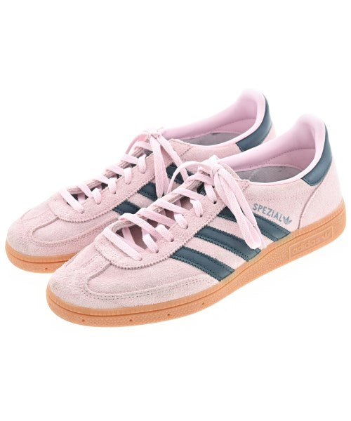 adidas รองเท้าผ้าใบ