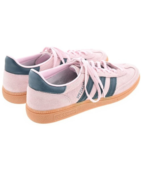 adidas รองเท้าผ้าใบ