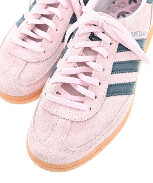 adidas รองเท้าผ้าใบ