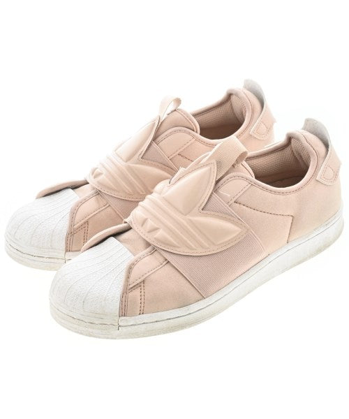 adidas รองเท้าผ้าใบ