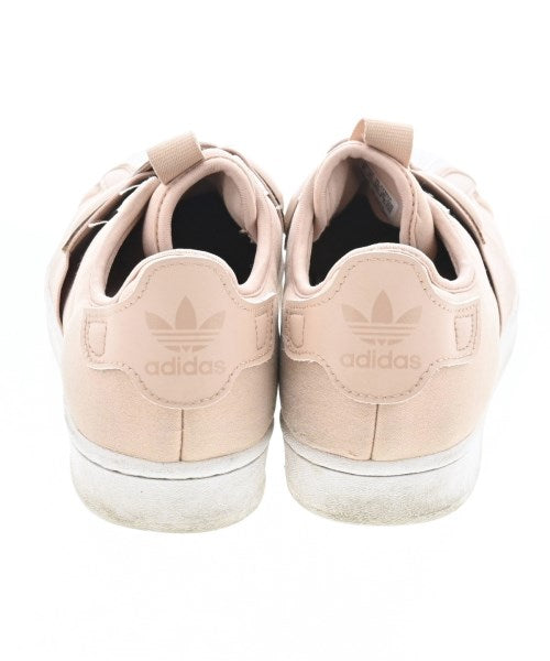 adidas รองเท้าผ้าใบ