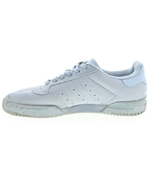 adidas รองเท้าผ้าใบ