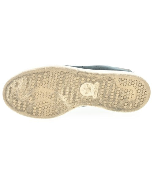 adidas รองเท้าผ้าใบ