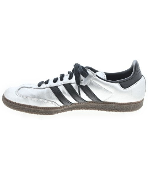 adidas รองเท้าผ้าใบ
