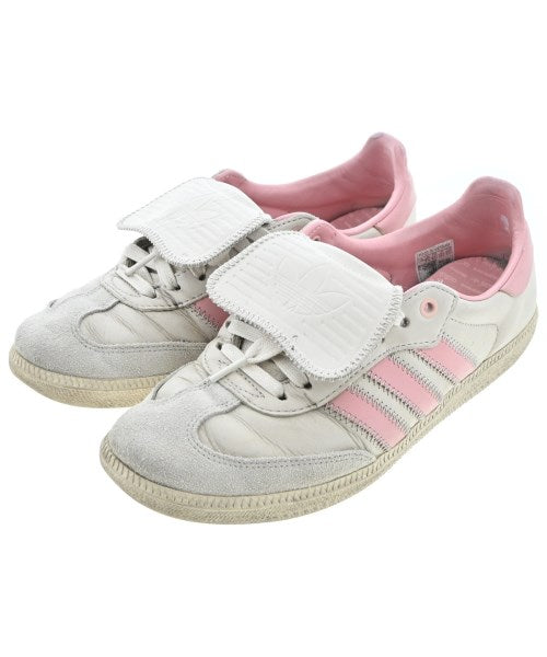 adidas รองเท้าผ้าใบ