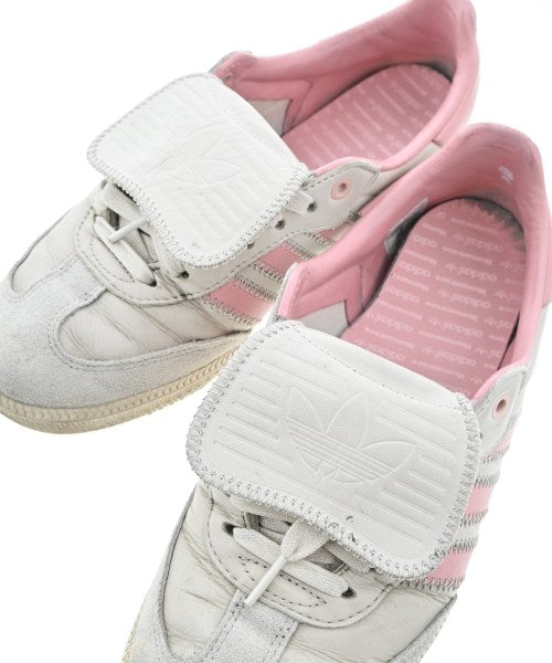 adidas รองเท้าผ้าใบ