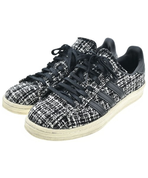 adidas รองเท้าผ้าใบ