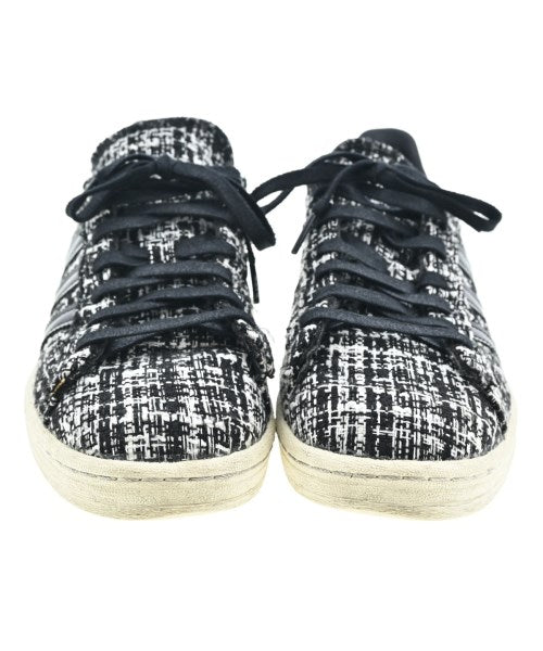 adidas รองเท้าผ้าใบ