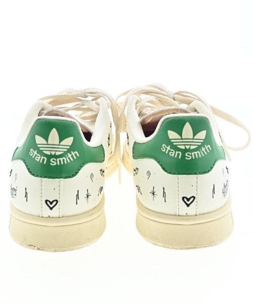 adidas รองเท้าผ้าใบ