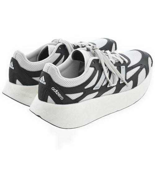 adidas รองเท้าผ้าใบ