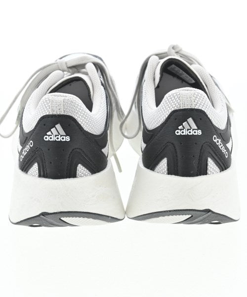 adidas รองเท้าผ้าใบ
