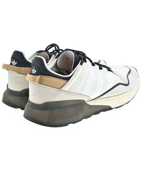 adidas รองเท้าผ้าใบ