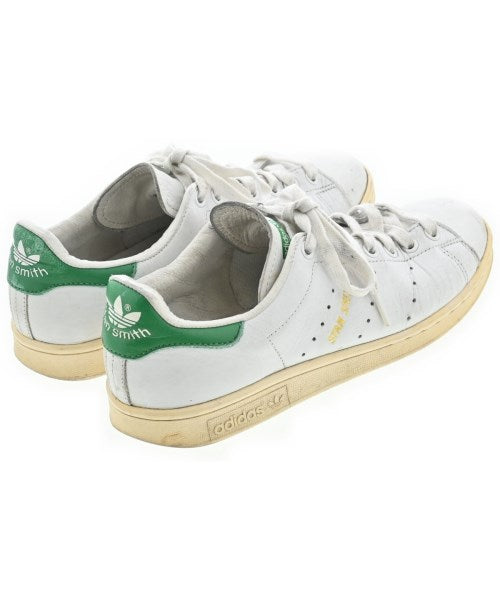 adidas รองเท้าผ้าใบ
