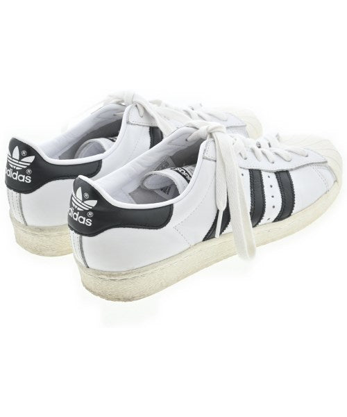 adidas รองเท้าผ้าใบ