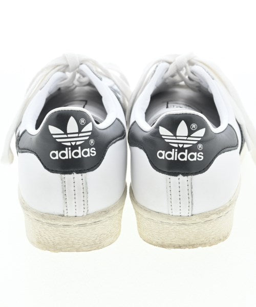 adidas รองเท้าผ้าใบ