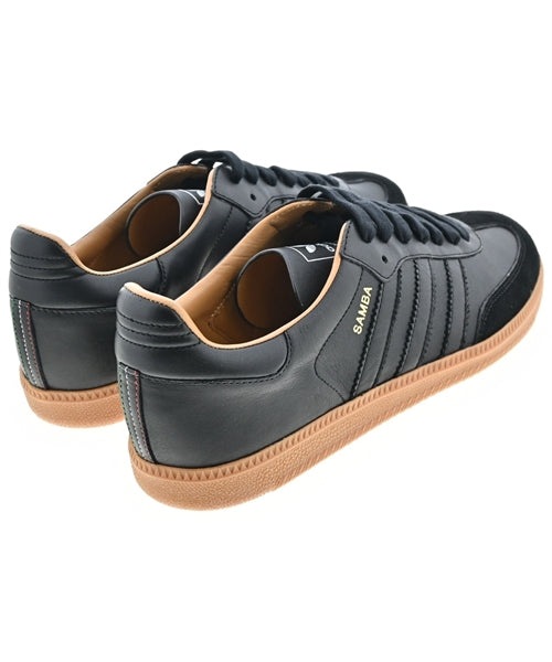 adidas รองเท้าผ้าใบ