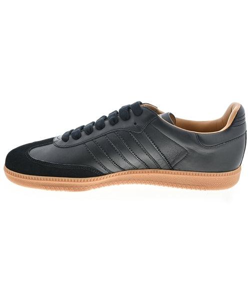 adidas รองเท้าผ้าใบ