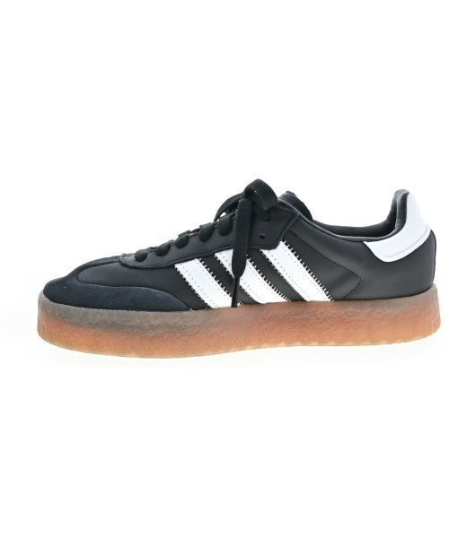 adidas รองเท้าผ้าใบ
