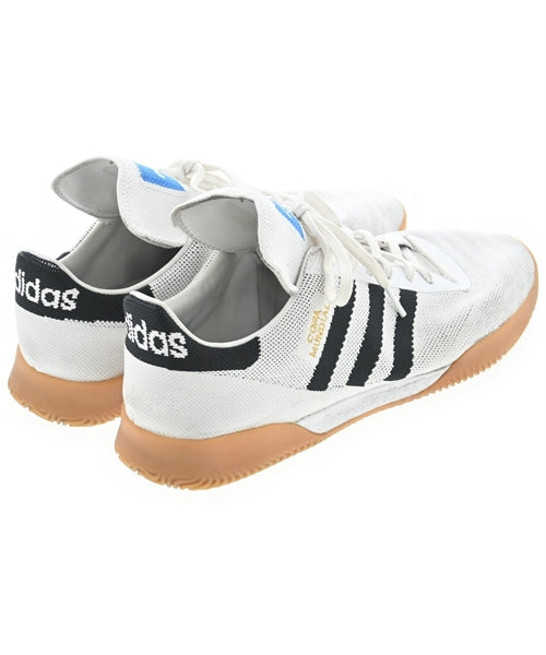 adidas รองเท้าผ้าใบ