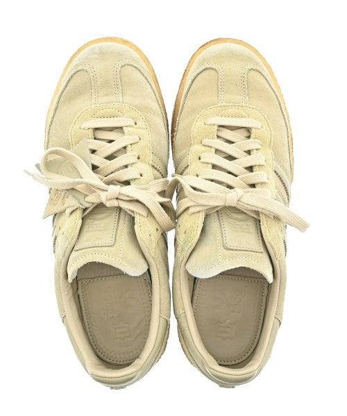 adidas รองเท้าผ้าใบ