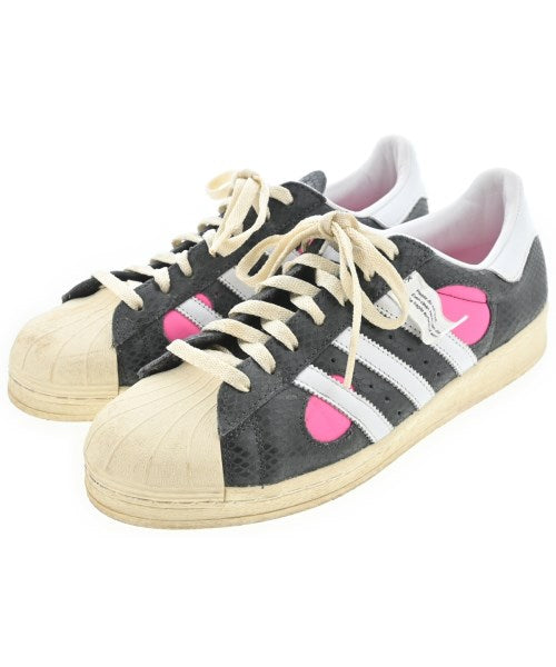 adidas รองเท้าผ้าใบ