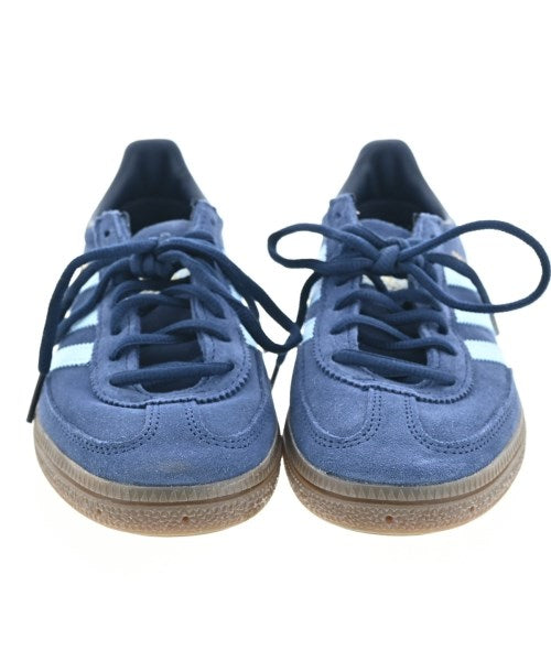 adidas รองเท้าผ้าใบ