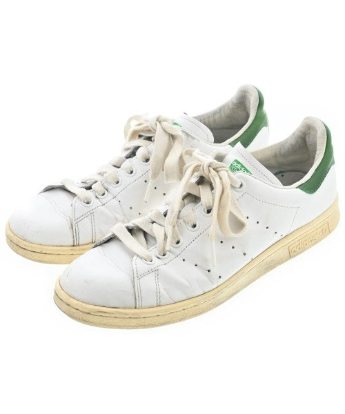 adidas รองเท้าผ้าใบ