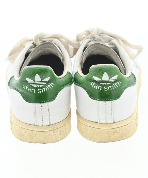 adidas รองเท้าผ้าใบ
