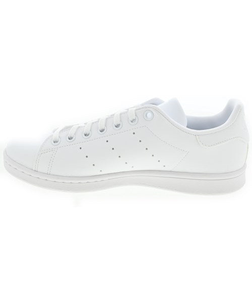 adidas รองเท้าผ้าใบ