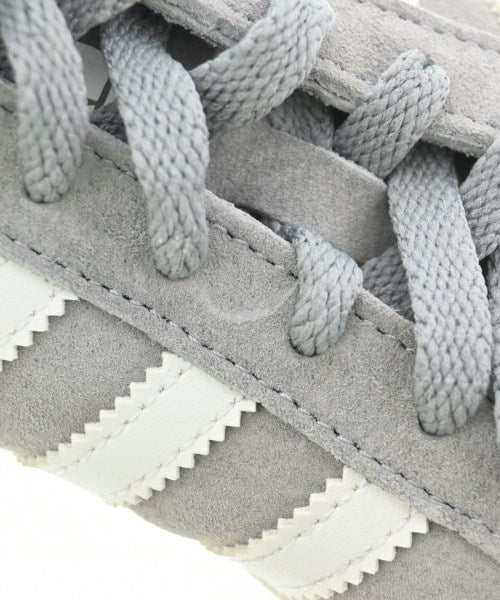 adidas รองเท้าผ้าใบ