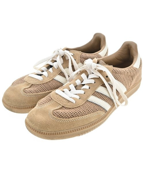 adidas รองเท้าผ้าใบ