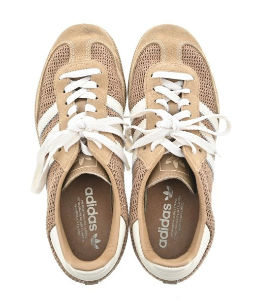 adidas รองเท้าผ้าใบ