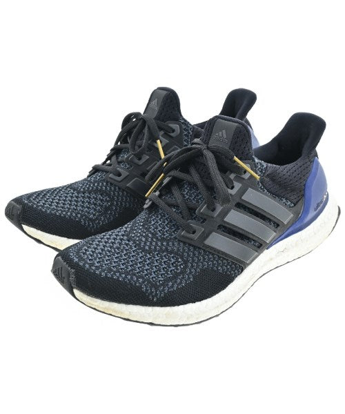 adidas รองเท้าผ้าใบ