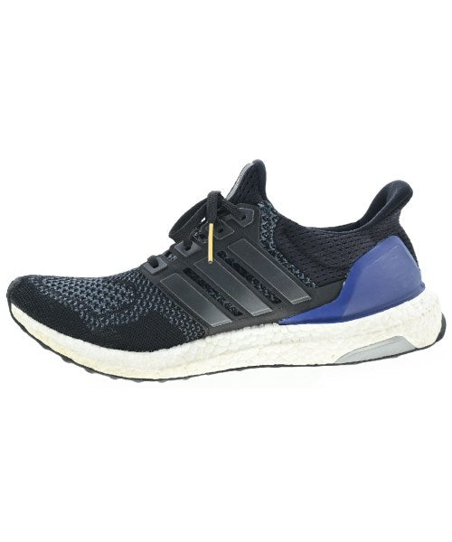 adidas รองเท้าผ้าใบ