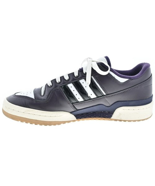 adidas รองเท้าผ้าใบ