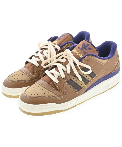adidas รองเท้าผ้าใบ