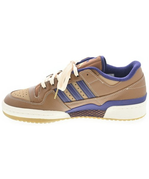 adidas รองเท้าผ้าใบ