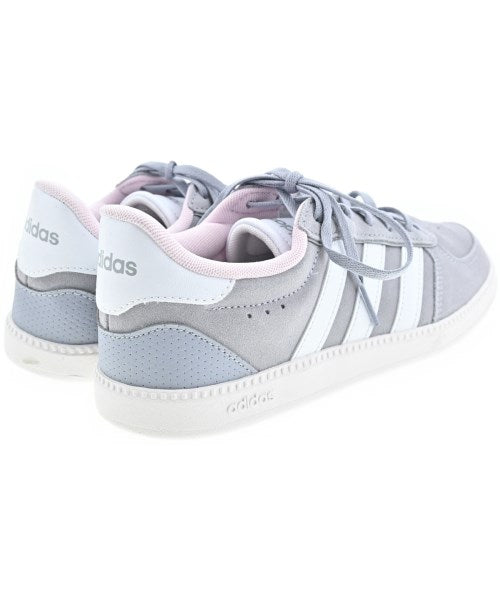 adidas รองเท้าผ้าใบ