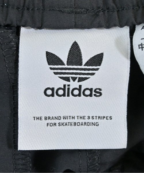adidas กางเกงขาสั้น