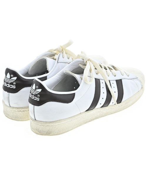 adidas รองเท้าผ้าใบ