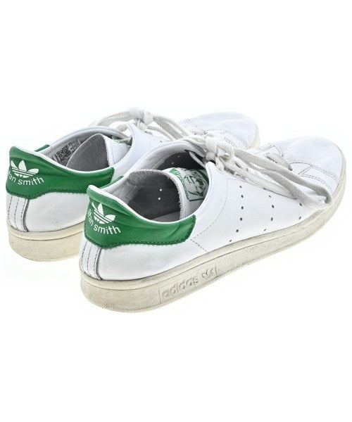 adidas รองเท้าผ้าใบ