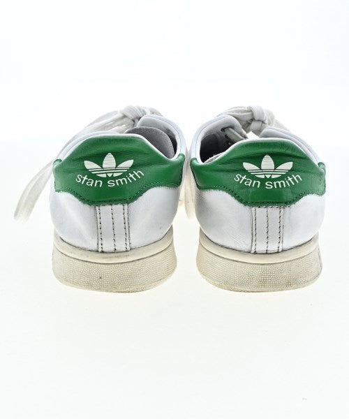 adidas รองเท้าผ้าใบ