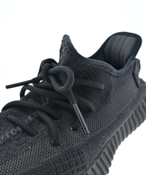 adidas รองเท้าผ้าใบ
